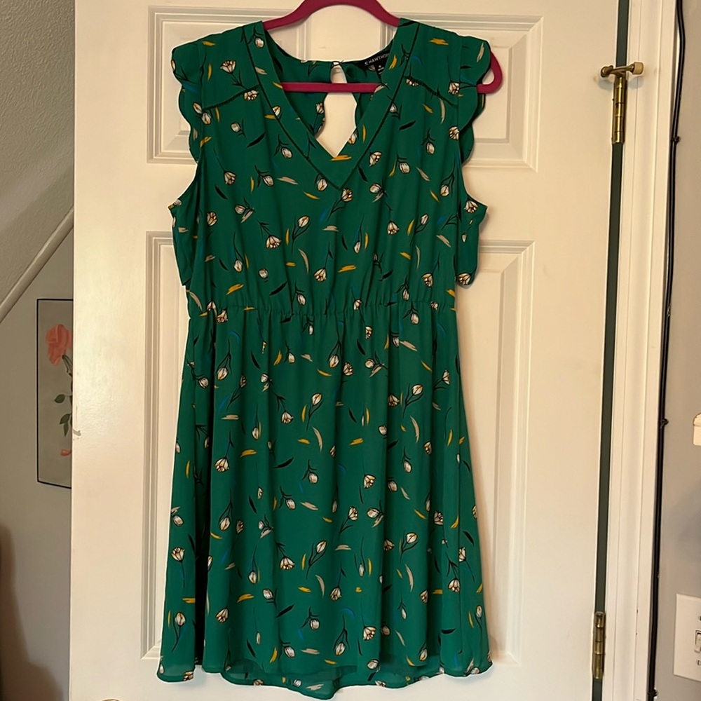 41 Hawthorn Midnight Scallop Detail Dress